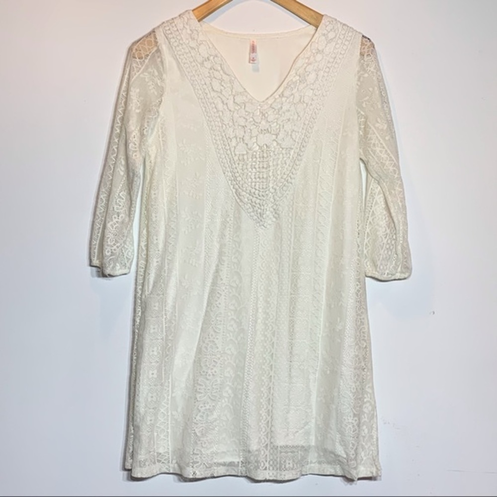 EUC Xhilaration‎ Boho Lace Overlay 3/4 Sleeve Dress